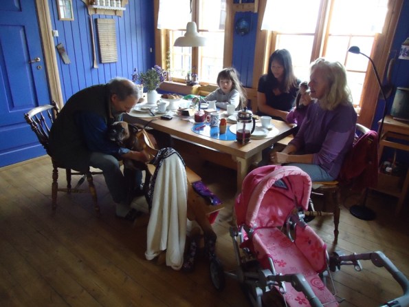 Inne på kjøkkenet til Pilegrimsloftet Borkerud