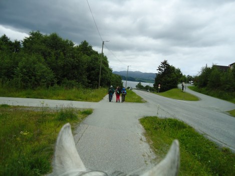 På vei ned til Buvika.